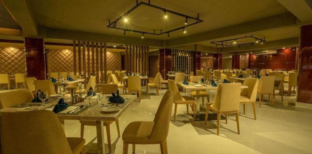 Khulna Hotel Castle Salam מראה חיצוני תמונה