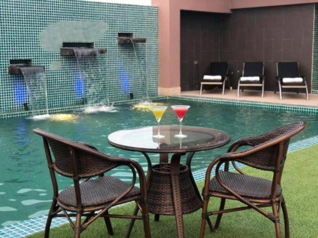 Khulna Hotel Castle Salam מראה חיצוני תמונה