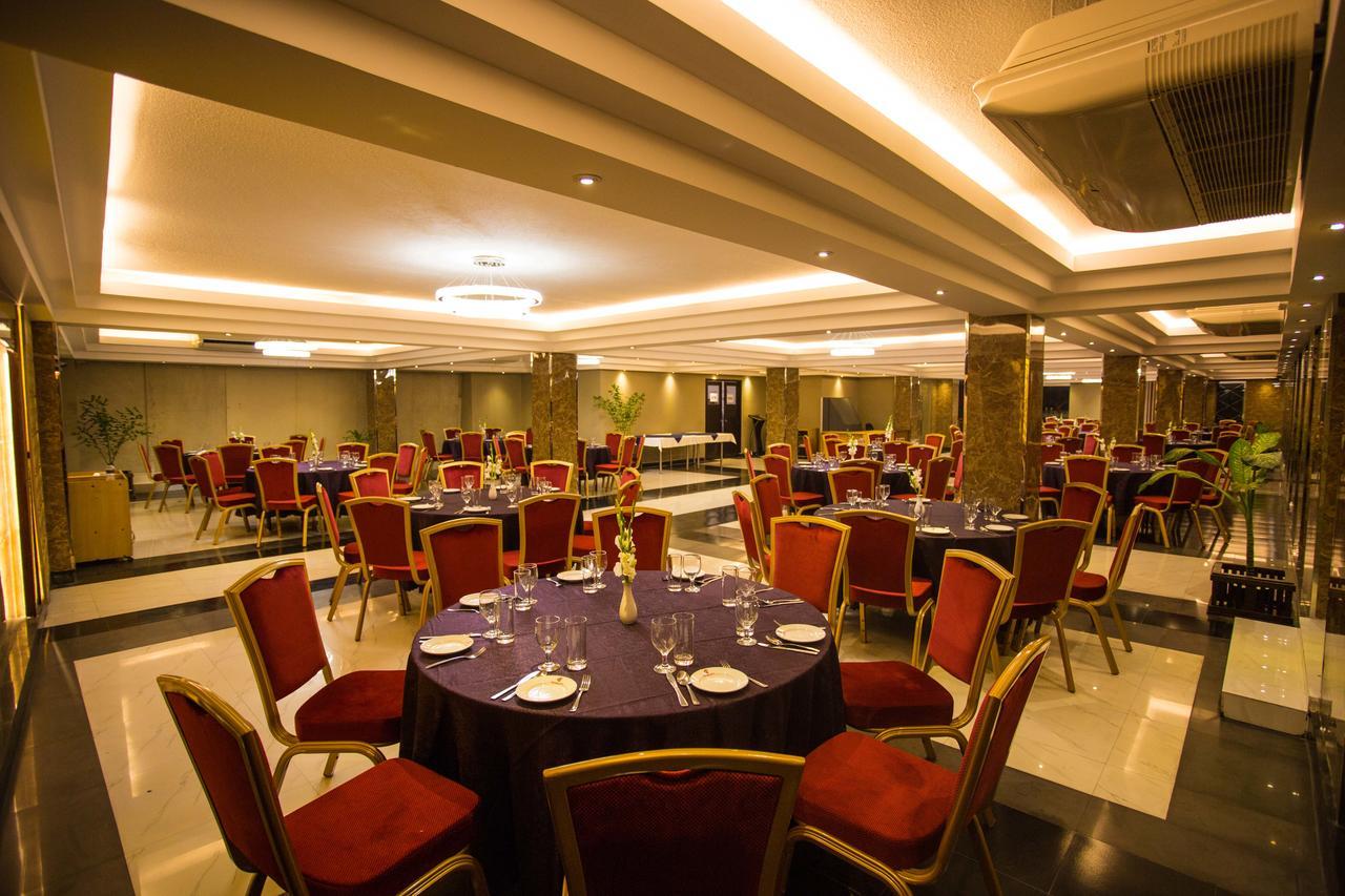 Khulna Hotel Castle Salam מראה חיצוני תמונה